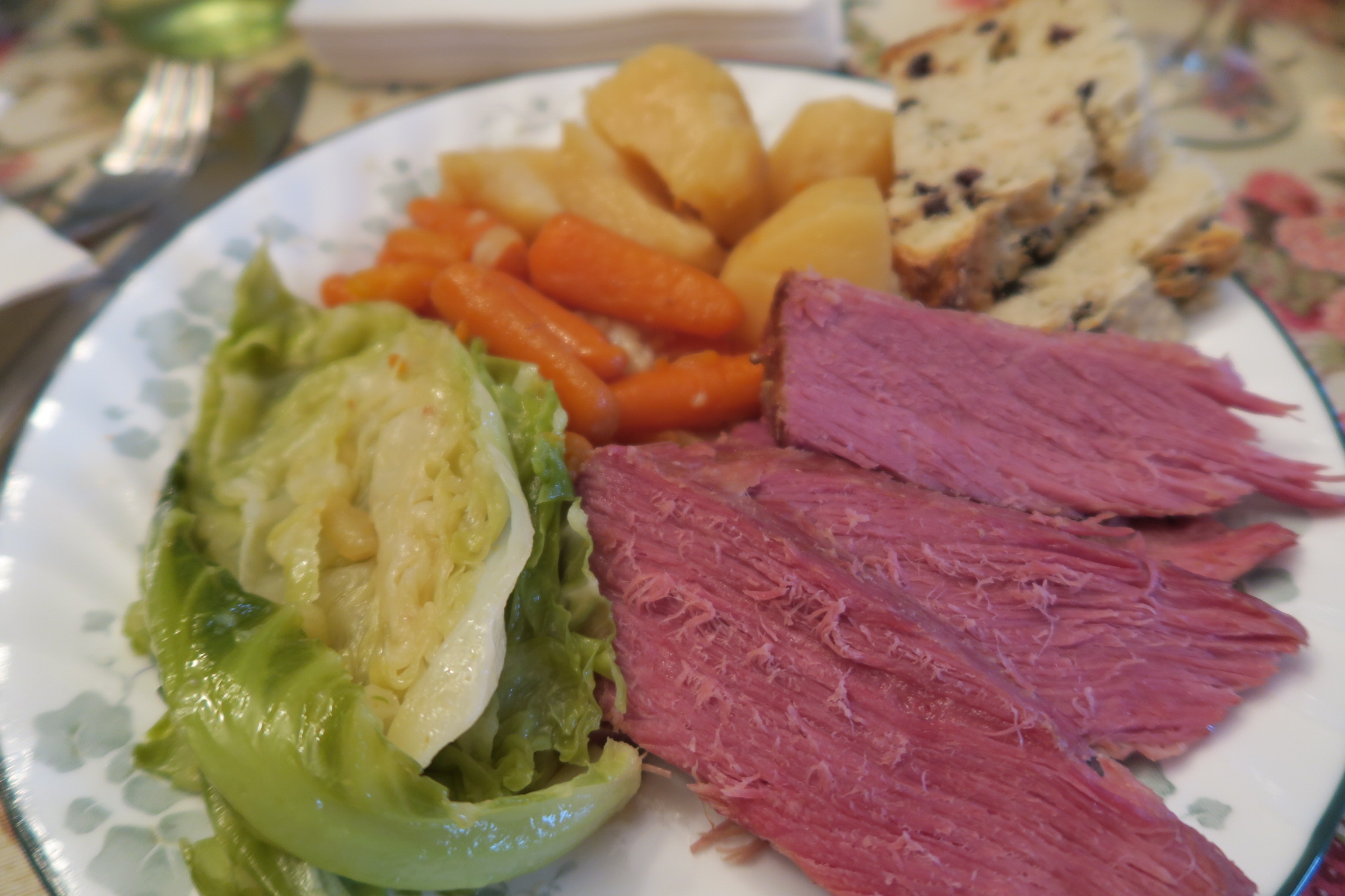 Corned-Beef-and-Cabbage.jpg